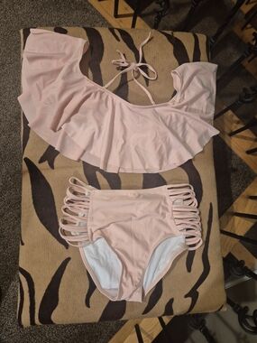 Ruffled Off-Shoulder High-Waist Bikini Set - Light Pink